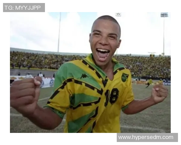 当足球场遇上最搞笑球星全场观众笑声比进球更热烈