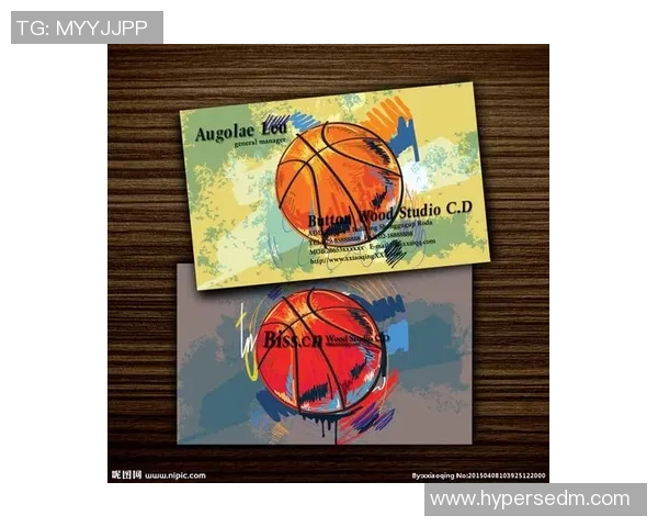 足球名将专属名片卡揭秘 让你走进球场背后的传奇故事